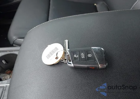 2021 Volkswagen Atlas 2.0T Se из США, поврежденный, VIN 1V2DP2CA9MC510458